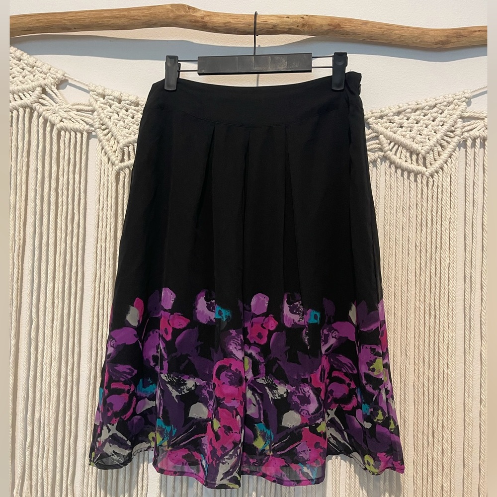 East 5th Boutique Chic Flowy Floral Skirt Sz 10